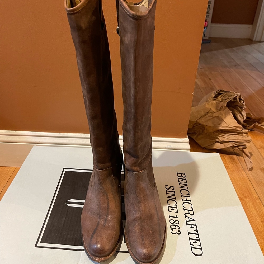 Frye Jackie Button Size 8